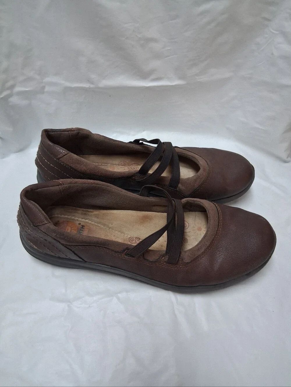 Earth Spirit Brown Mary Jane Flats with Elastic Cross Straps Women's Size 9